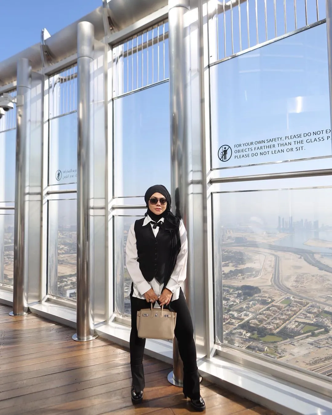 (credit: Instagram.com/queen_saritaabdulmukti/)