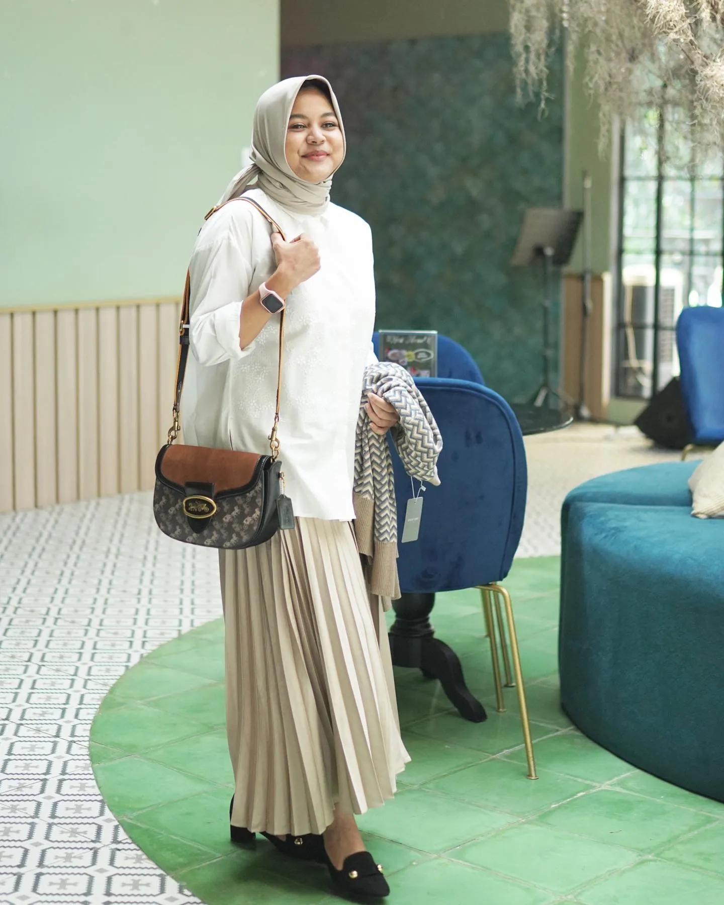 (credit: Instagram.com/divanadia/)