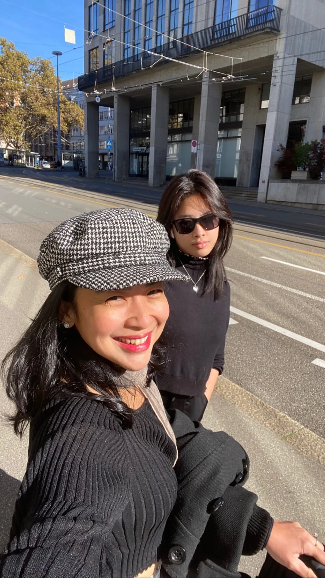 (credit: Instagram.com/fenirose/)