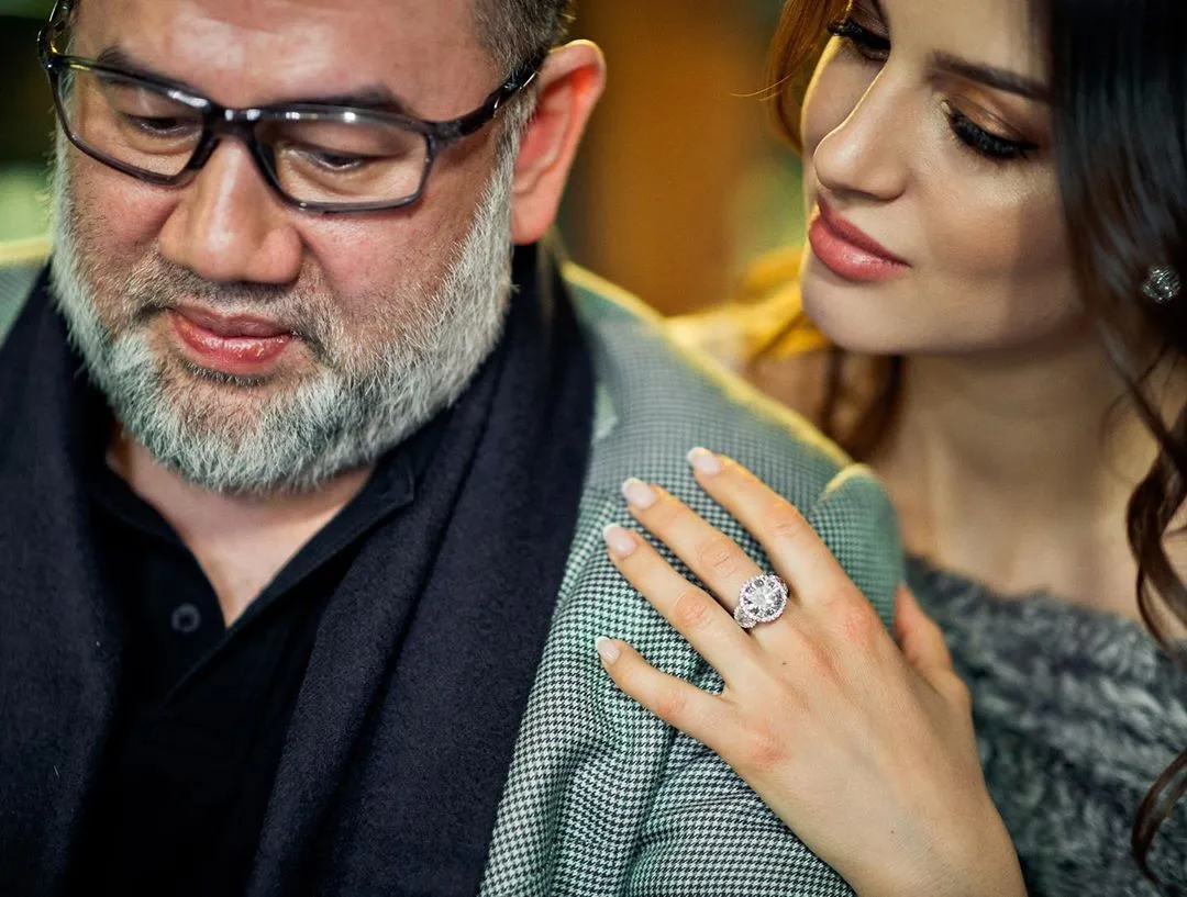 (credit: instagram.com/rihanapetra)