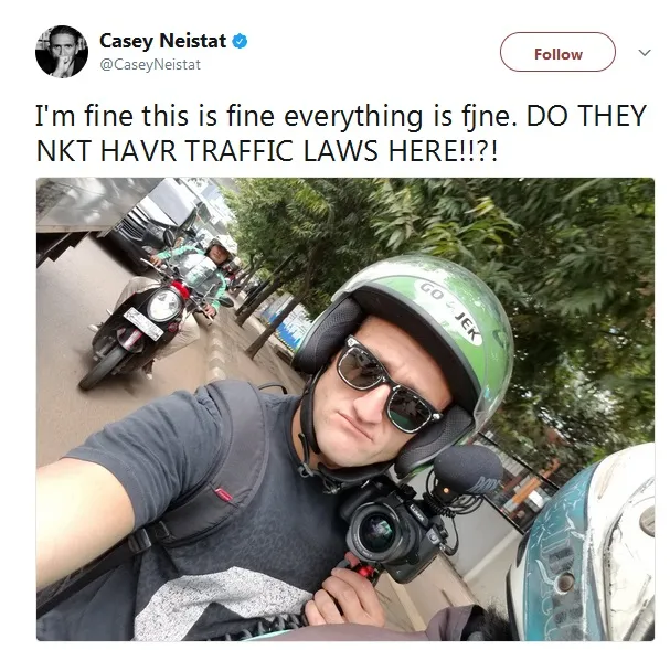Casey Neistat naik gojek © Twitter.com/CaseyNeistat