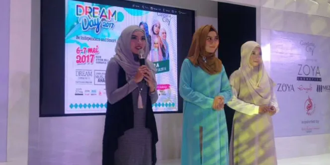 Para pemenang Dream Girls tahun sebelumnya memberikan motivasi bagi para peserta dan finalis Dream Girls 2017 © dream.co.id