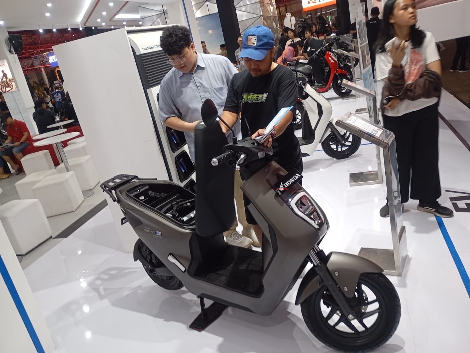 Honda EM1 e: Electric Motorcycle at JFK 2024. Credit: AHM