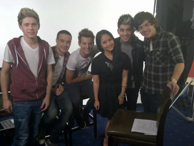Gita Gutawa - One Direction @foto: Twitter Gita Gutawa