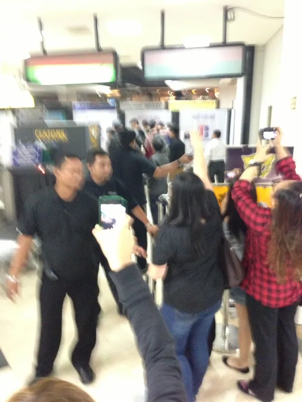 2PM tiba di Jakarta, Kamis (7/12) malam ©Twitter @kimyonexxx