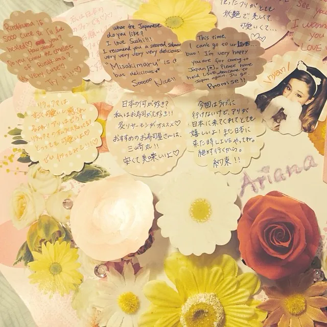 Surat-surat dari fans Ariana Grande 