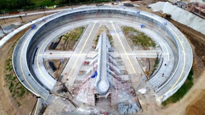 'Markas Avengers' © Dream