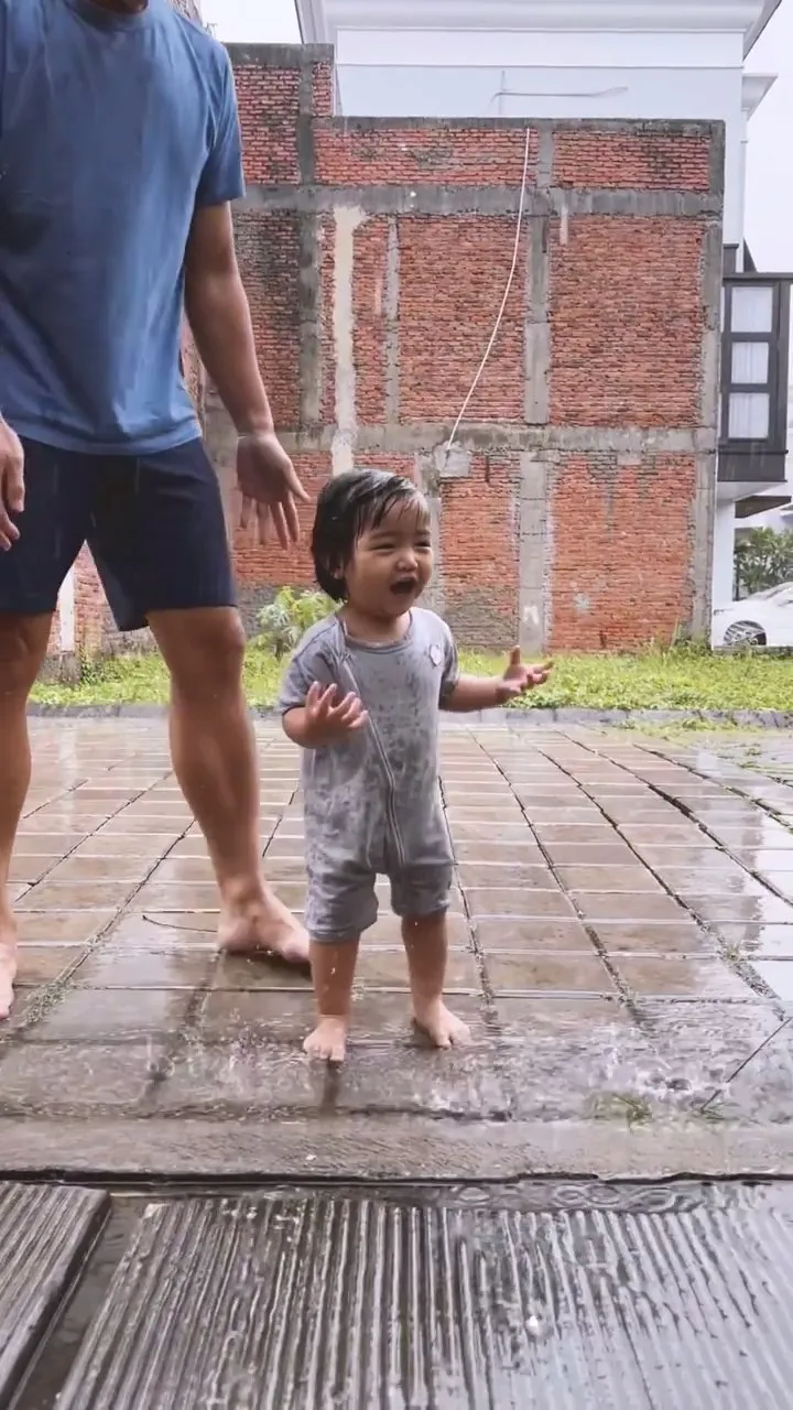  (credit: Instagram.com/dionwiyoko/)