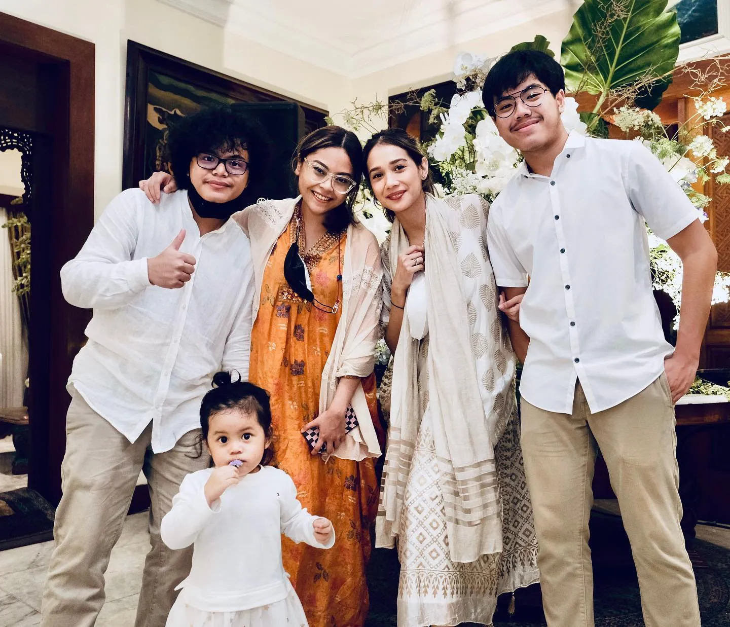 (credit: Instagram.com/wishnutama/)