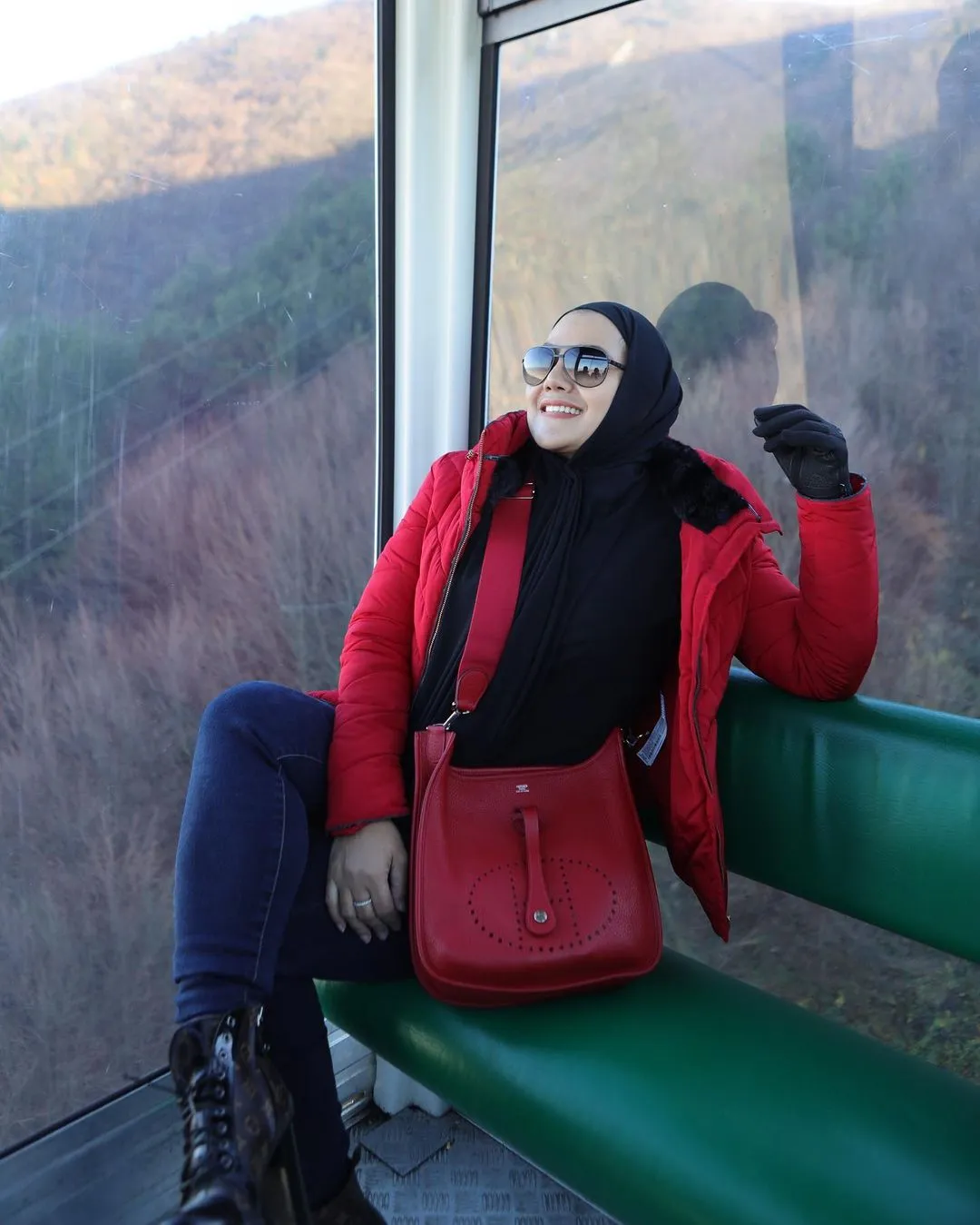 (credit: Instagram.com/queen_saritaabdulmukti/)