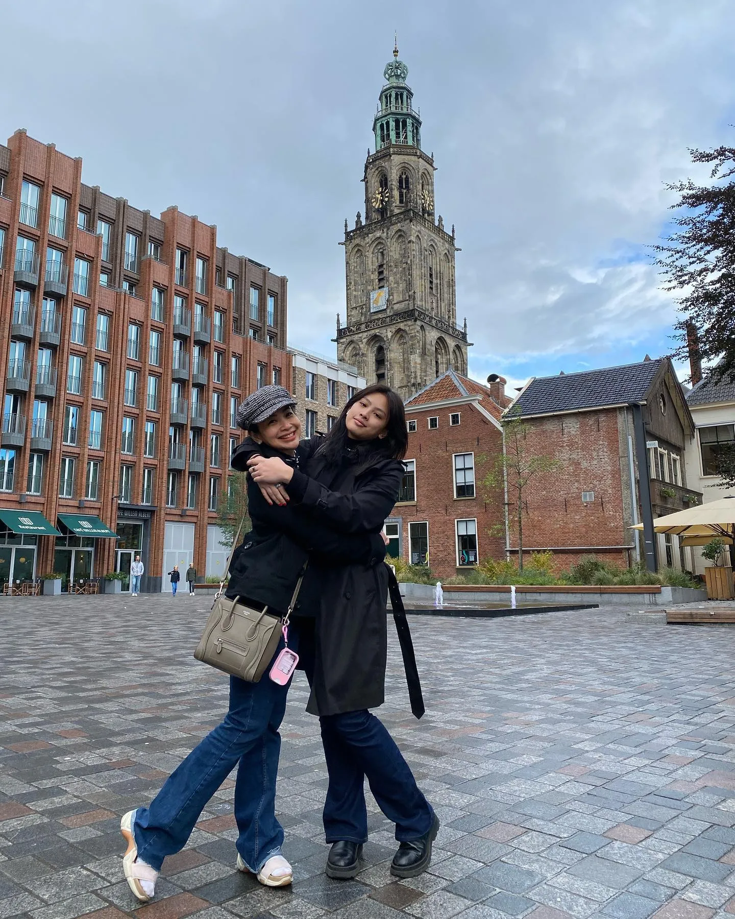 (credit: Instagram.com/fenirose/)