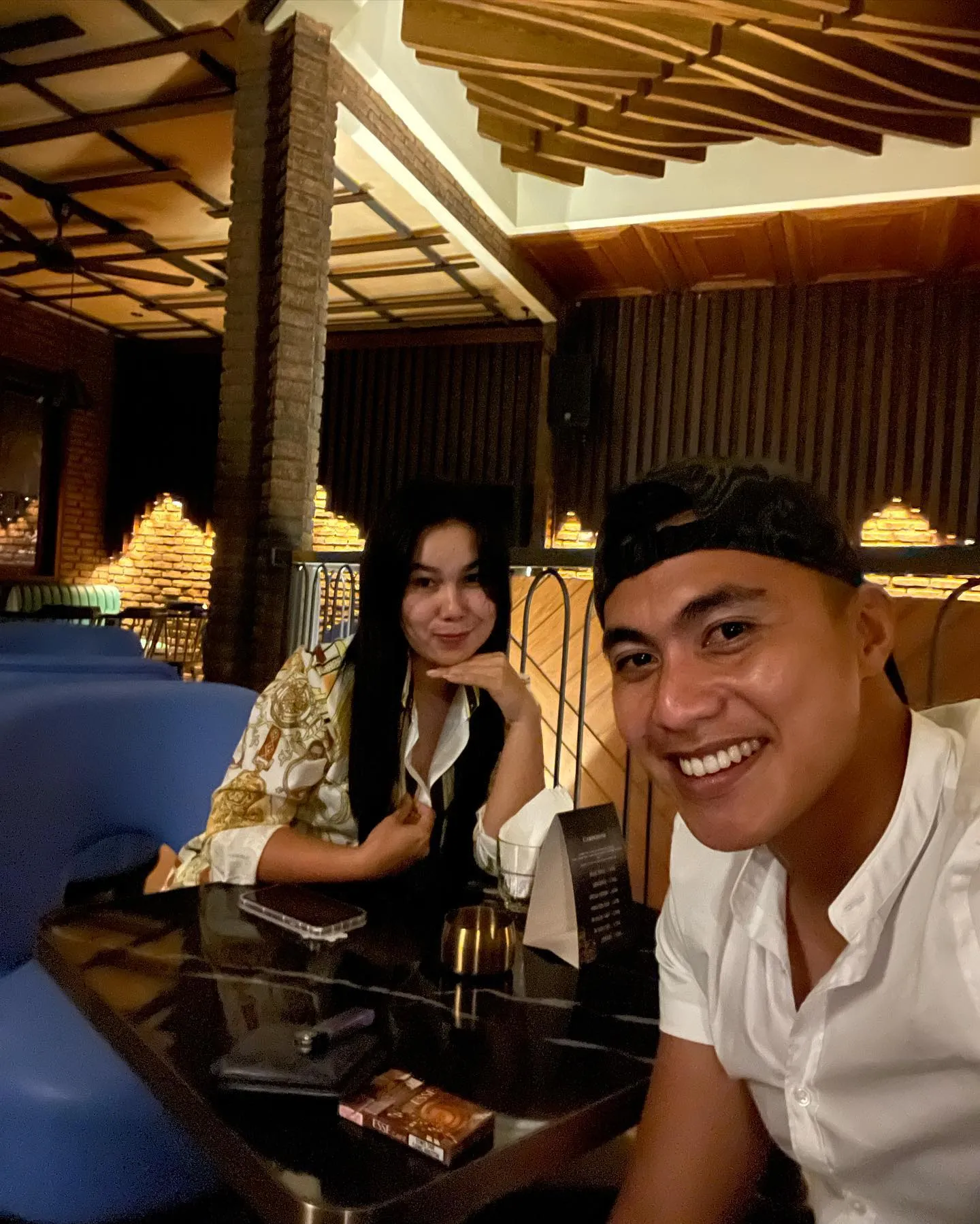 Penuh Kebahagiaan