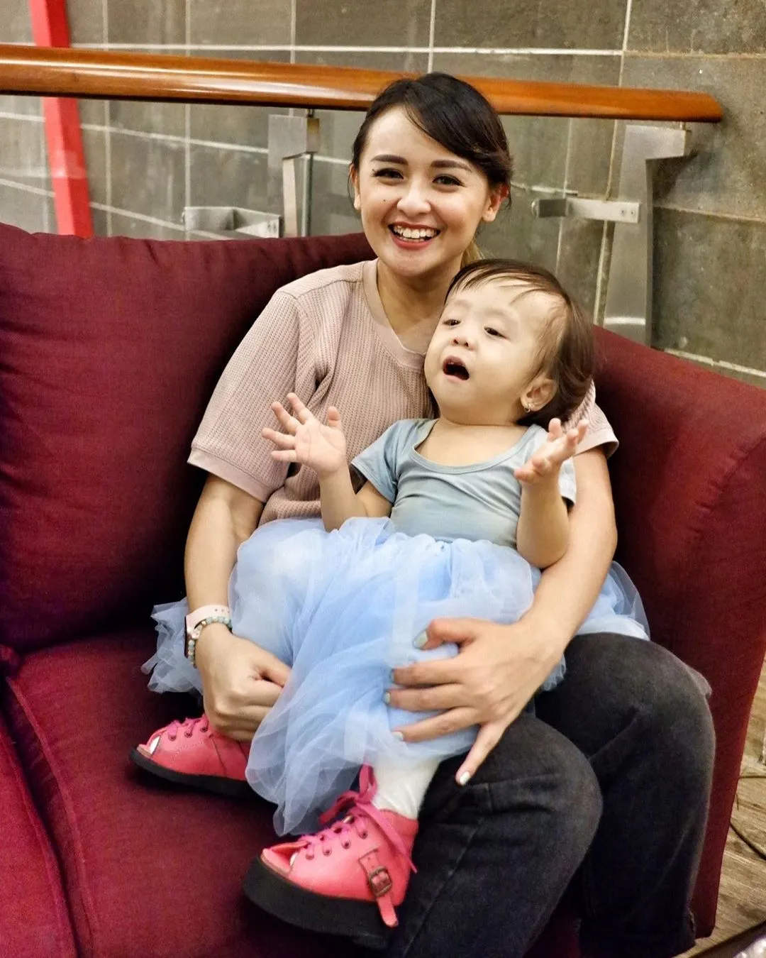 Ziona dan Joanna Alexandra / Credit: Instagram - joannaalexandra