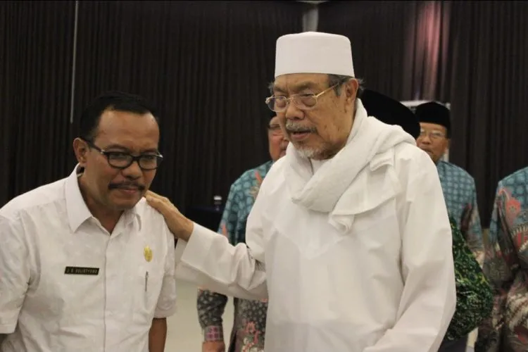 KH M Tholchah Hasan © Kapanlagi/Darmadi Sasongko