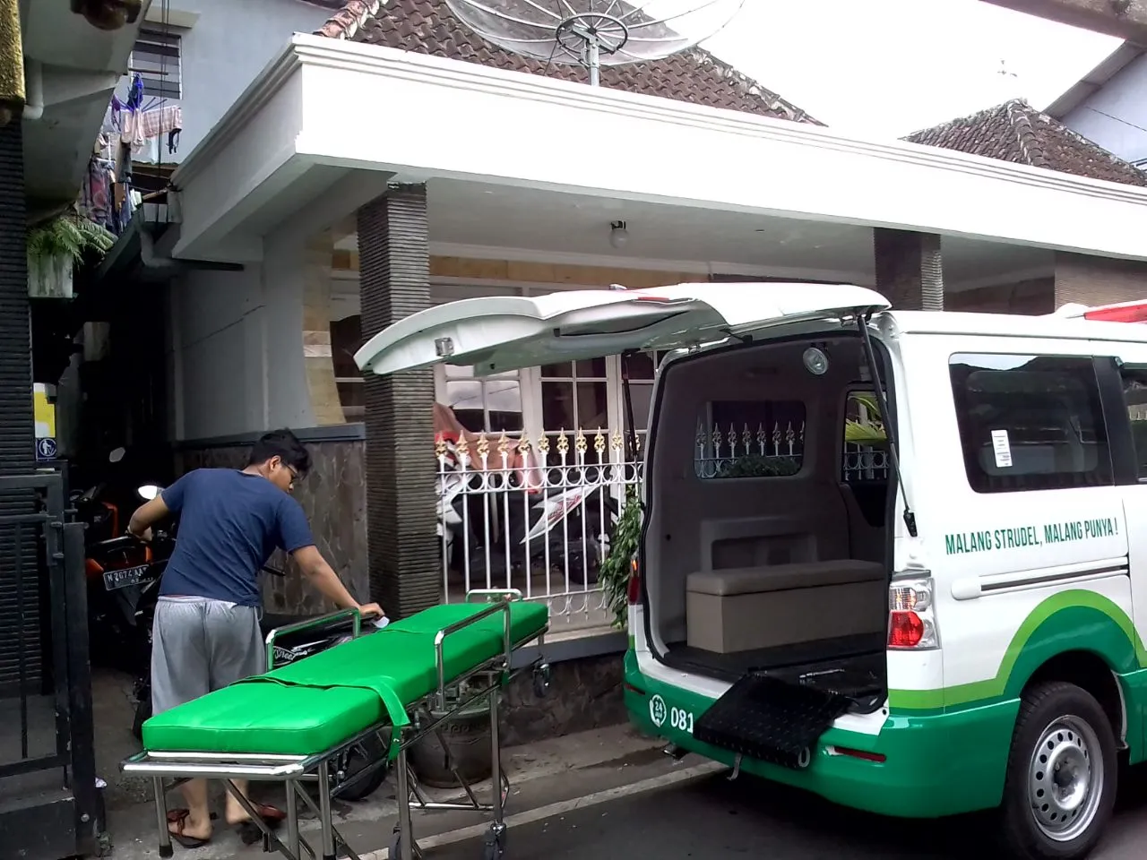 Ambulans Gratis standby 24/7 / Credit: Dokumentasi Pribadi