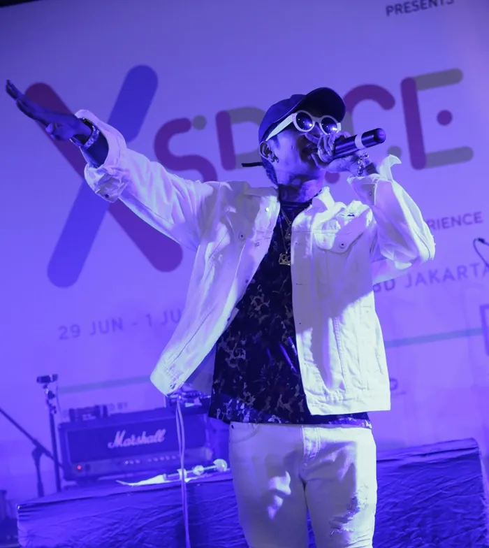 Young Lex ternyata ngefans sama Philippe Coutinho. (KapanLagi.com/Agus Apriyanto)