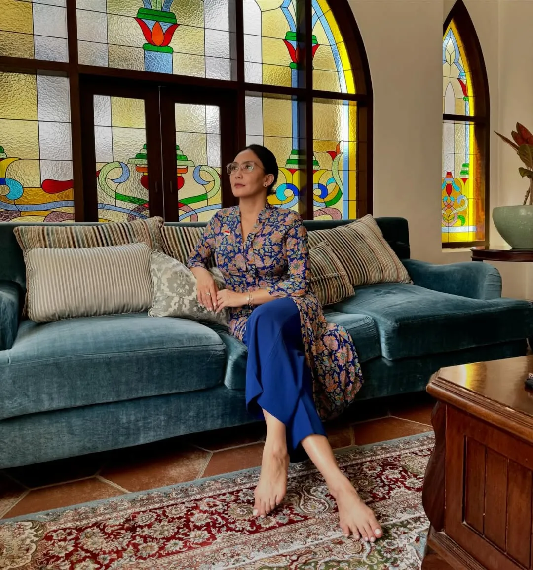 Potret Rieke Diah Pitaloka akui ada yang sedang dekat (credit: Instagram.com/riekediahp/)