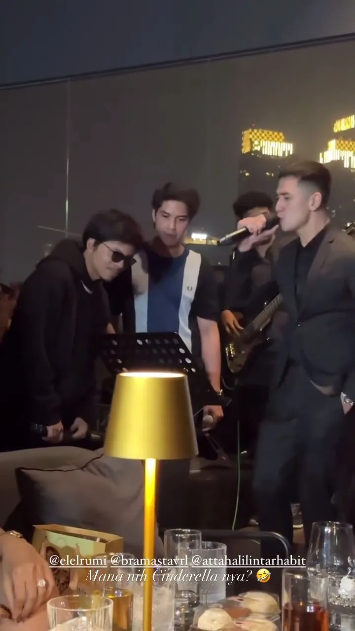 Potret Verrell Bramasta dan El Rumi jadi rapper mendadak (credit: Instagram.com/bramastavrl)