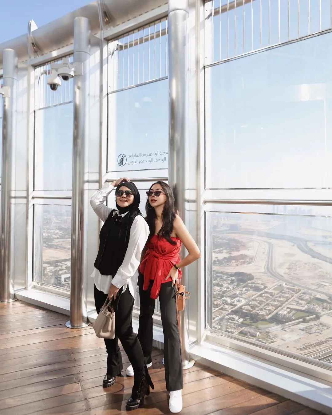 (credit: Instagram.com/queen_saritaabdulmukti/)