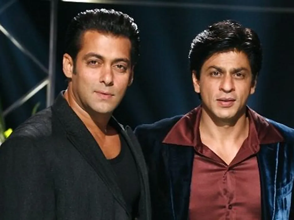 Salman Khan menyayangi Shahrukh Khan. @tribune.com.pk