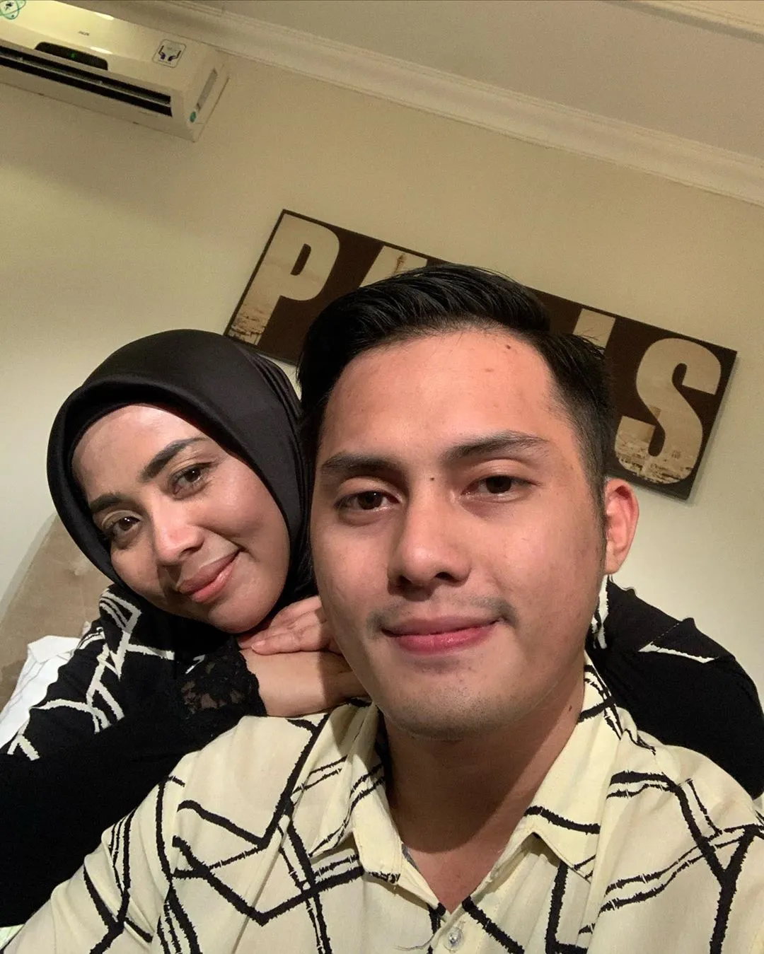 Selalu Akur dan Adem Ayem