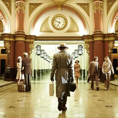 9 Film tentang Seseorang yang Ternyata Hidup dalam Dua Identitas Berbeda