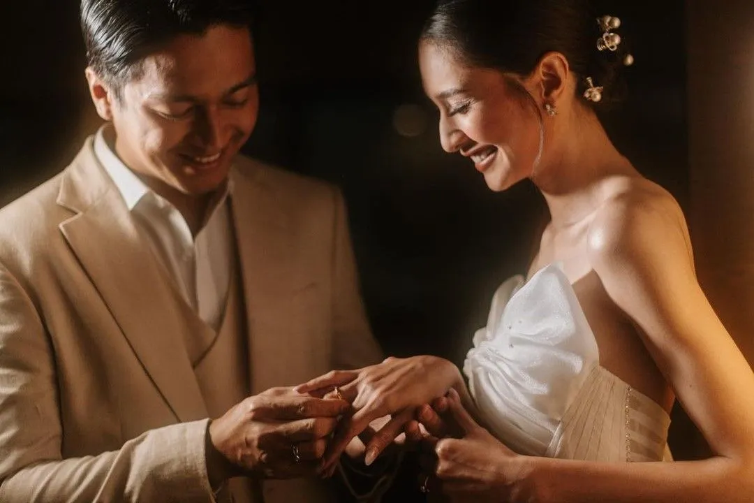 Mikha Tambayong dan Deva Mahenra