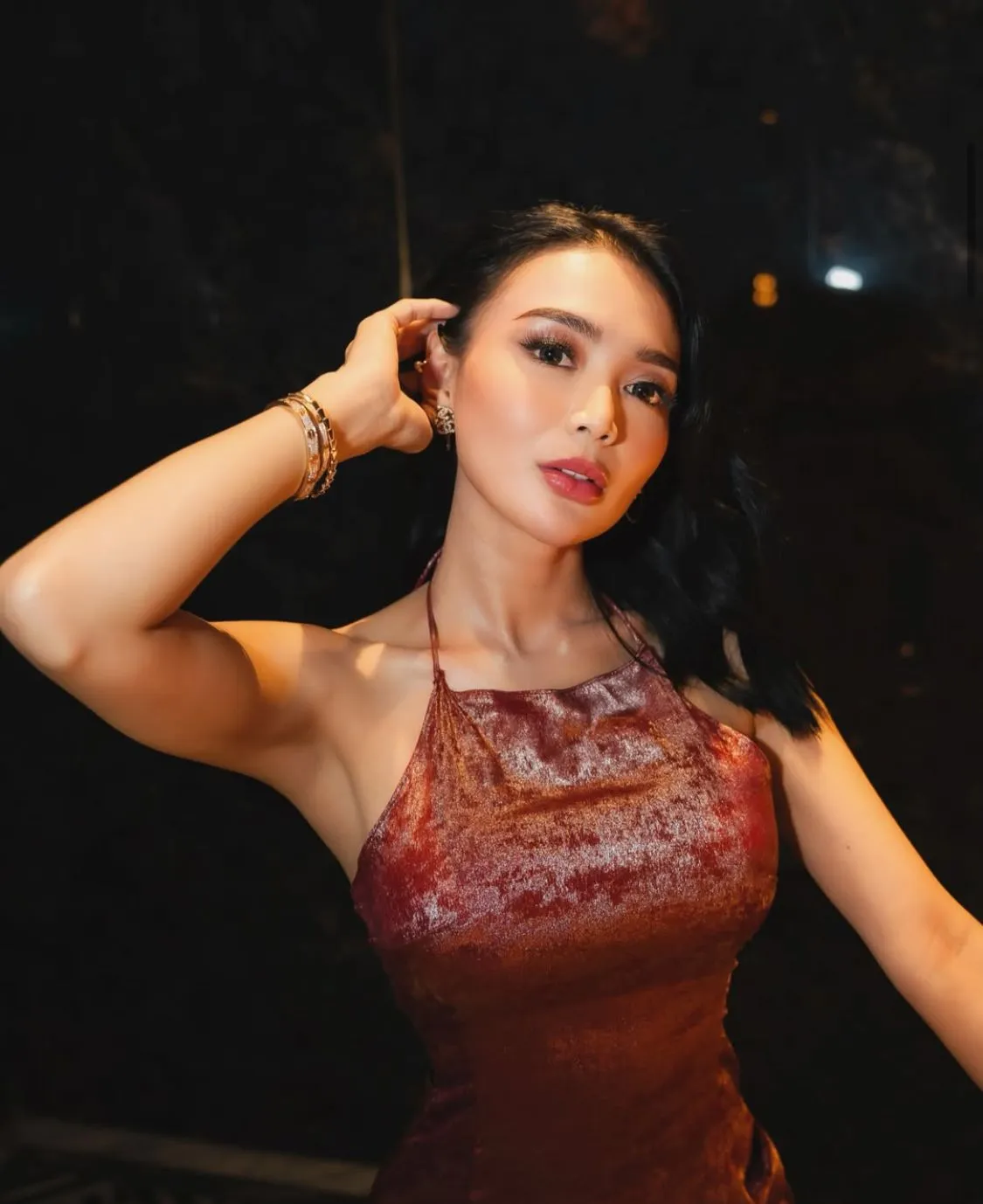 credit: https://www.instagram.com/wikasalim/ dan https://www.instagram.com/22thmedia/