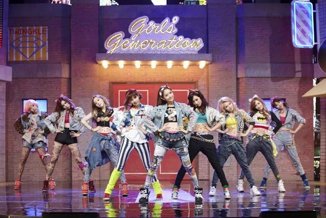 Girls Generation akan menemui fans mereka lewat sebuah konser bertajuk V Concert ©fanpop.com