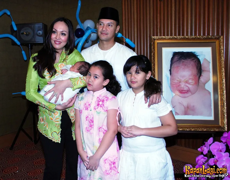 Saat Bersama Adjie Massaid (alm) dan anak-anak