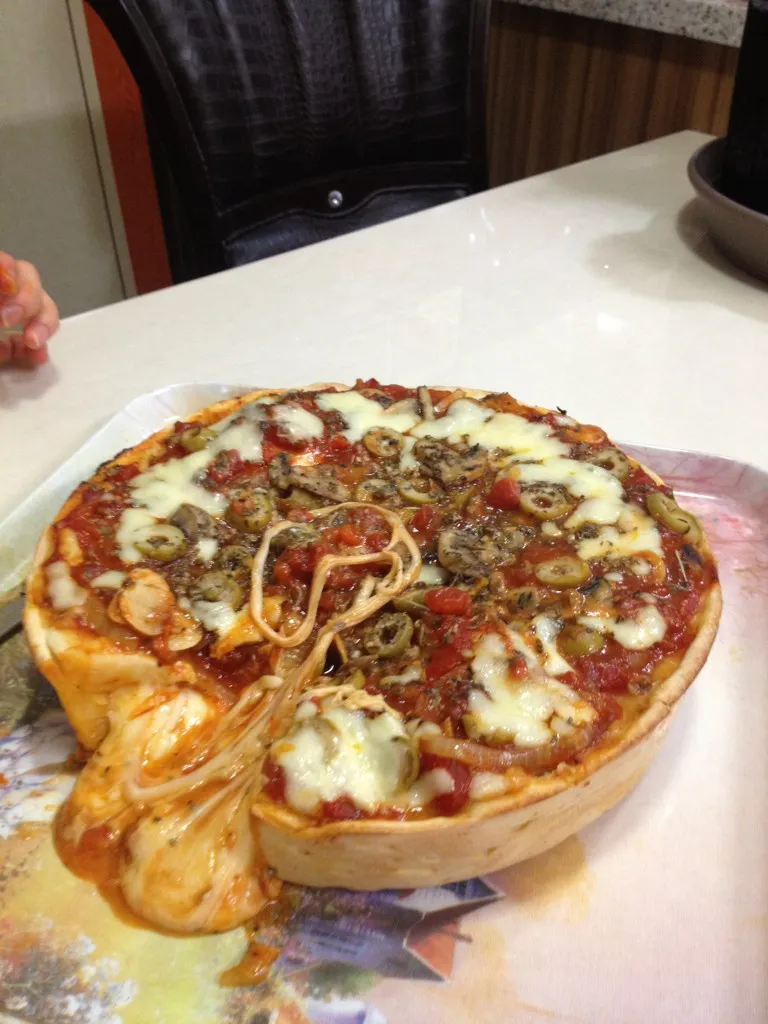 Jonghyun pizza 2