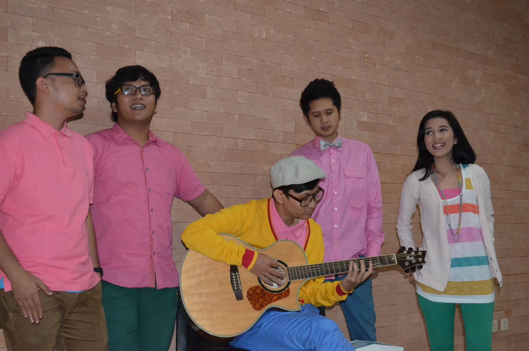 Storia all out akustik single terbaru