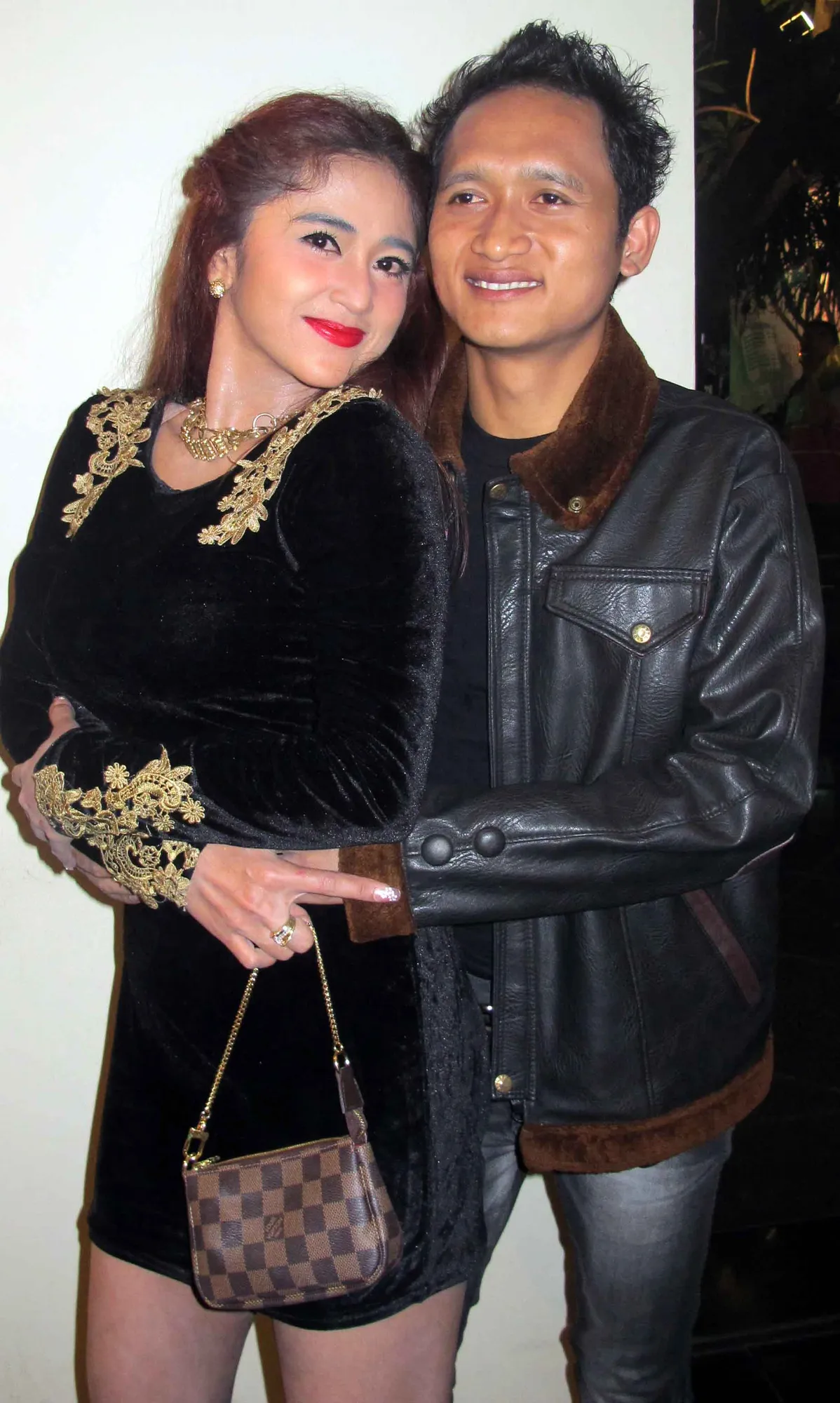 Ipung Purnomo dapat kesempatan untuk kolaborasi dengan Dewi Perssik dan Roy Jeconiah.