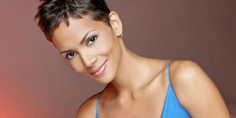 Halle Berry - Mandi Kopi