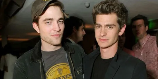 Andrew Garfield - Robert Pattinson