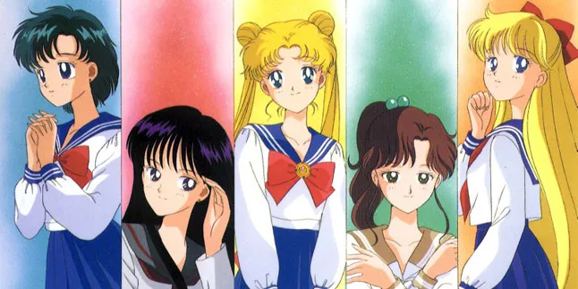 Sailor Moon saat memakai seragam sekolah | Foto: Handout