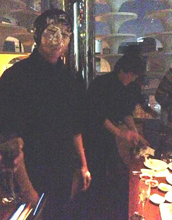 Perayaan ulang tahun liar, selamat ulang tahun ke-24 Taecyeon 2PM! ©soompi.com