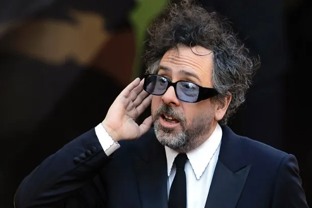 Satu tim bersama The Killers untuk kedua kalinya, Tim Burton kembali unjuk kebolehan dengan klip gothic @welt.de