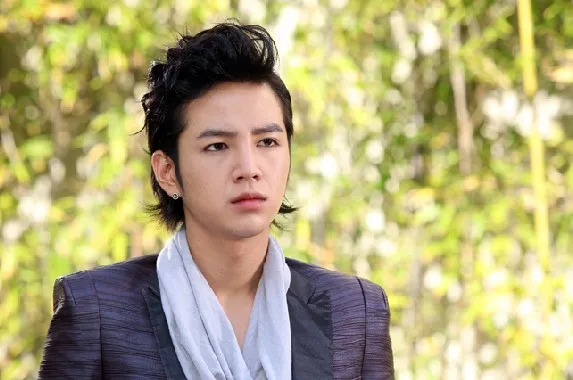 Hwang Tae Kyung (Jang Geun Suk) You’re Beautiful