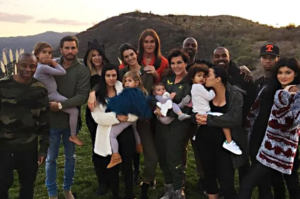Keluarga Kardashian rayakan Thanksgiving bareng © Instagram/kyliejenner