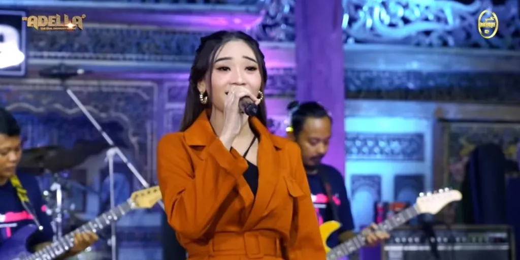 Difarina Indra Adella - Rungkad