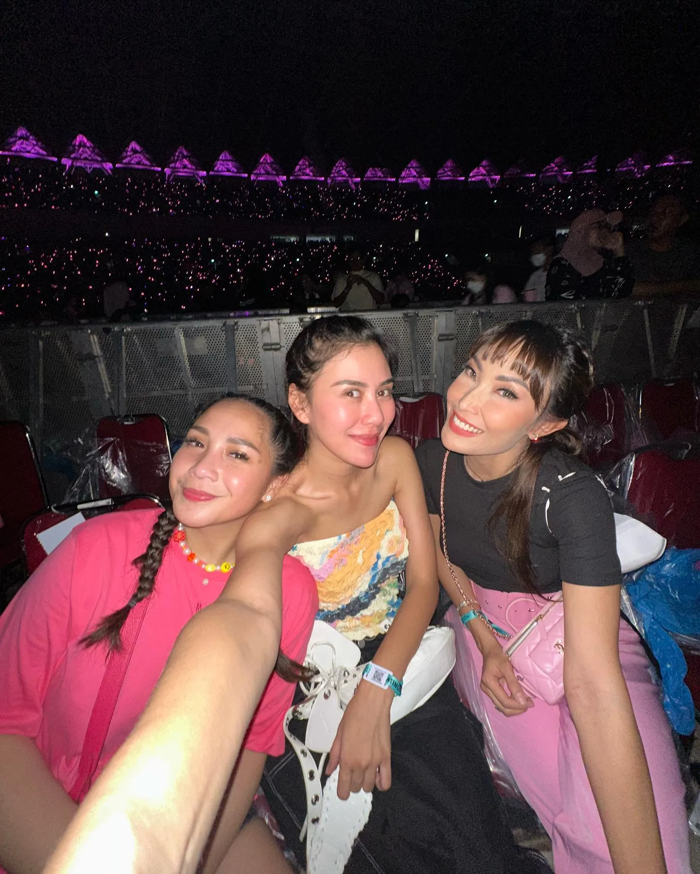 Enjoy Nonton Konser