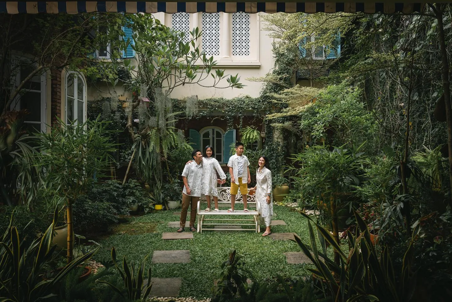 (credit: instagram/therealdisastr)