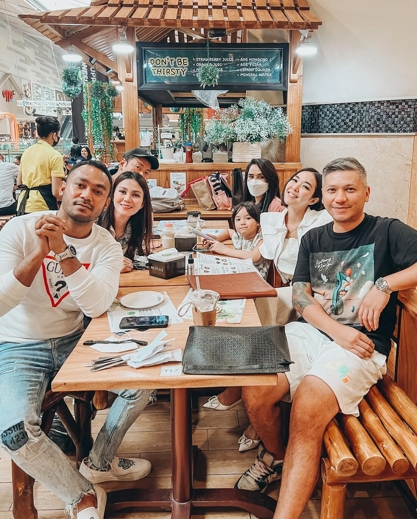 (credit: instagram/gisel_la)