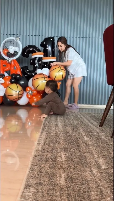 (credit: tiktok/nikitawillyofficial)