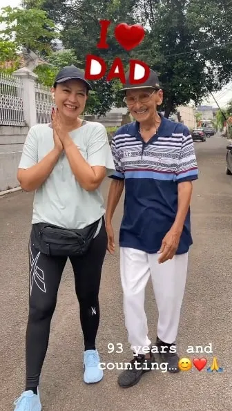 (credit: instagram/irawbw)