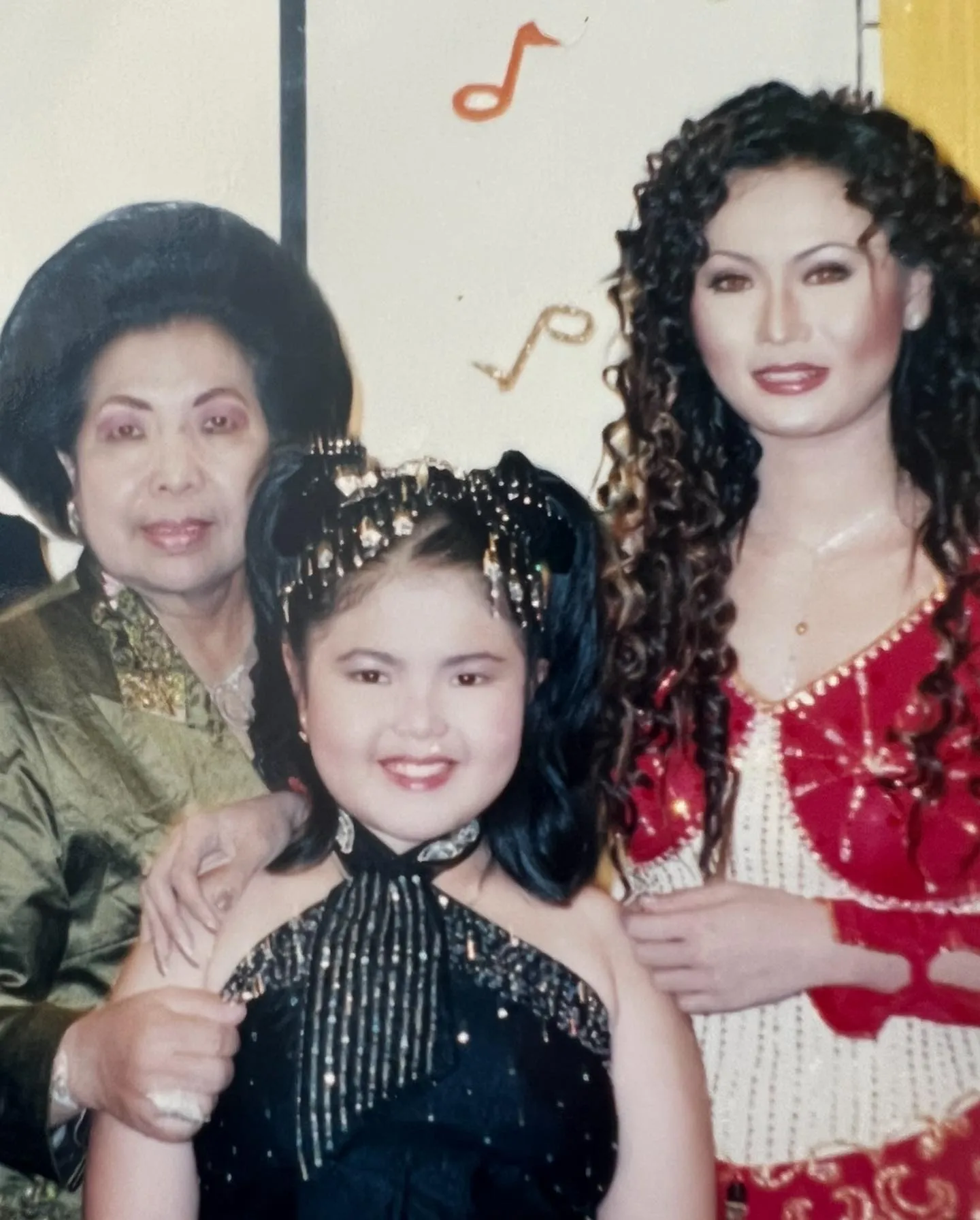 (credit: instagram/tinatoon101)