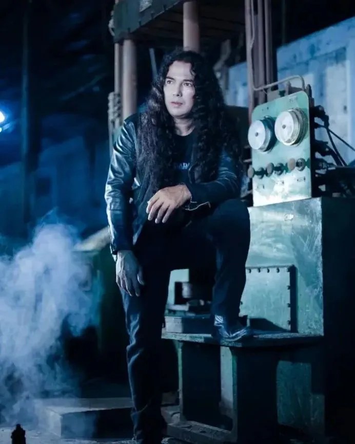 (credit: instagram/rudy.chysaraa)