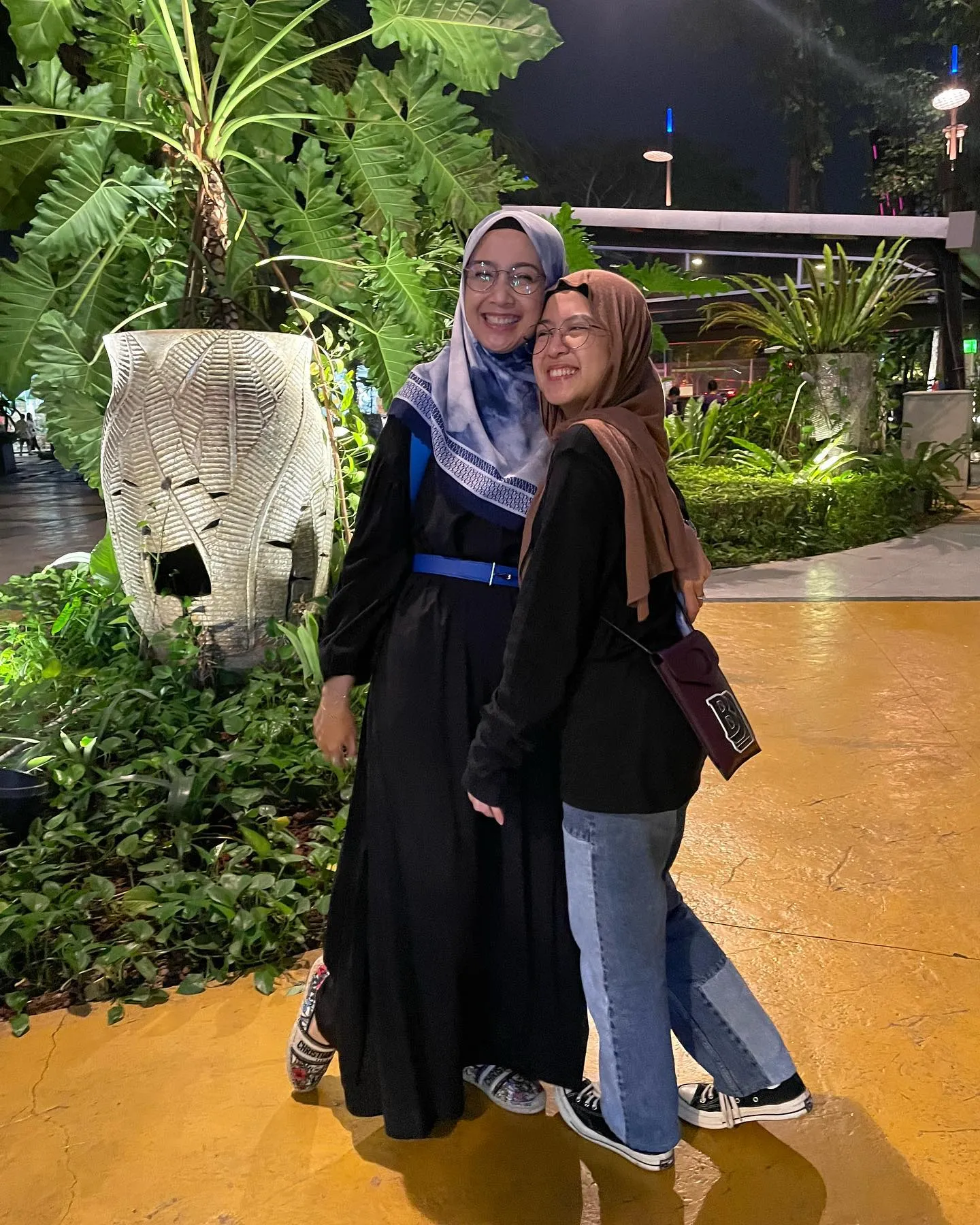 (credit: instagram/desyratnasariterdepan)