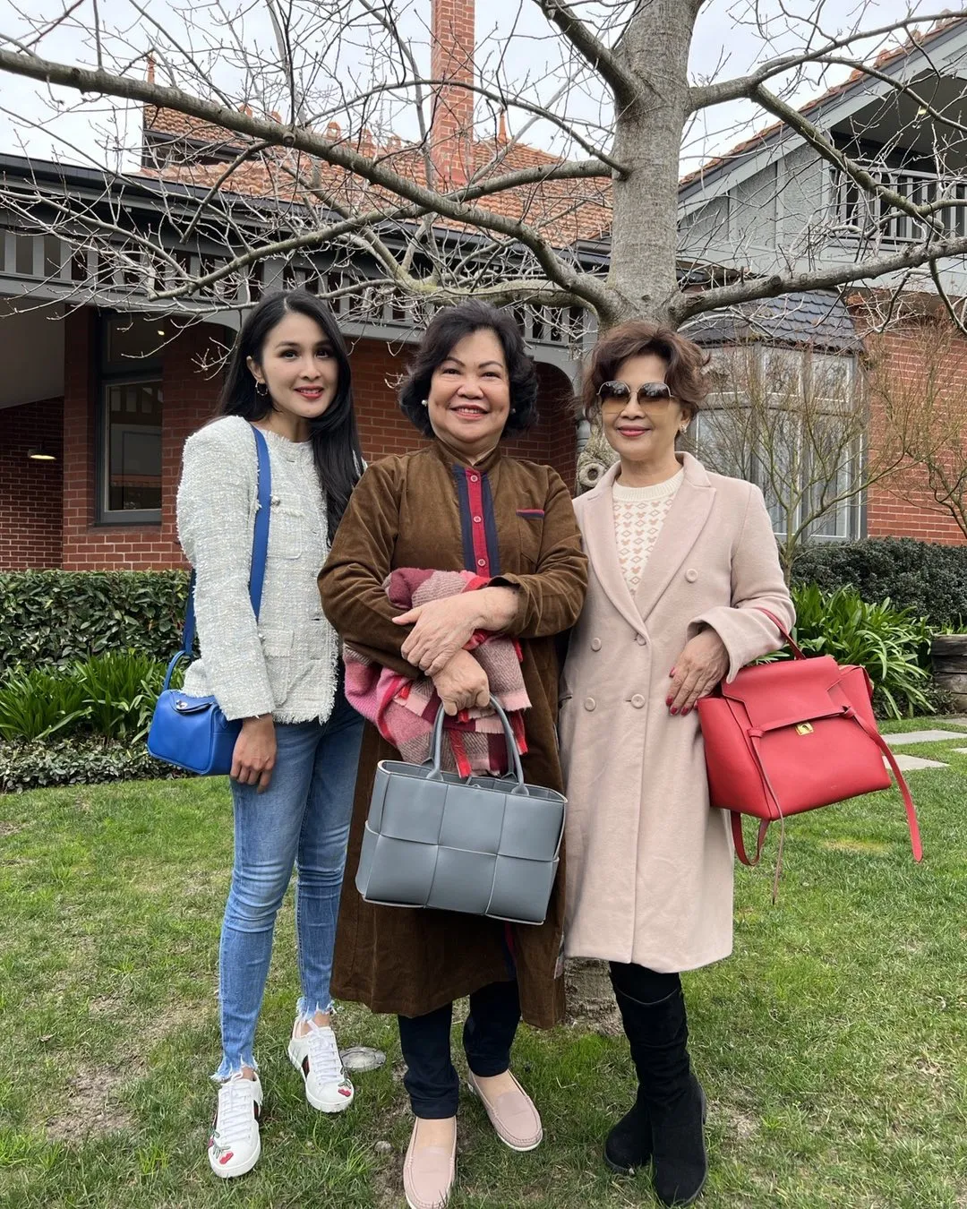 (credit: instagram/irmamoeis)